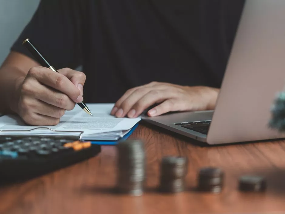 Finanças