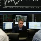 Bolsas asiáticas recuam e Europa abre em queda após cautela do Fed e dados fracos