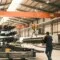 Produção industrial do Brasil recua 0,2% em julho e acende alerta para terceiro trimestre