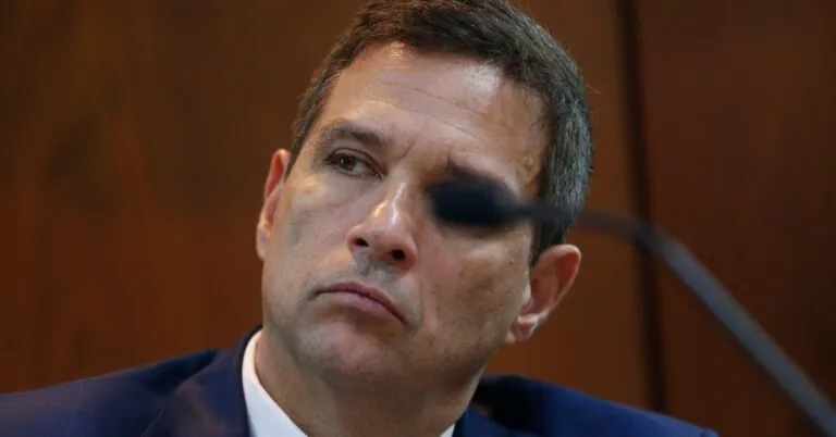 Proposta de alíquota mínima reacende debate sobre justiça fiscal