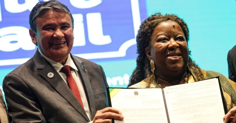 Cidadania PopRua aposta em inclusão e devolve voz à população em situação de rua