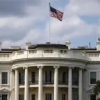 Governo dos EUA entra em shutdown e pressiona mercados globais