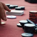 Sistema financeiro reage à economia paralela das apostas e das fraudes