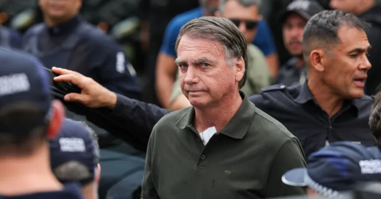 Bolsonaro é preso preventivamente após nova escalada de tensão com o STF