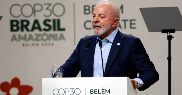 Lula cobra ação global e diz que tempo para salvar o planeta está se esgotando