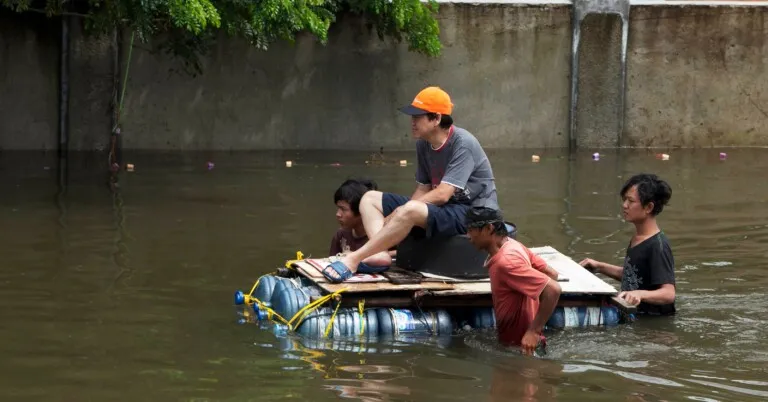 Governo mobiliza recursos e força-tarefa para reconstrução no Paraná