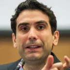 Com Selic em 15%, o Brasil cobra da indústria o preço do rentismo