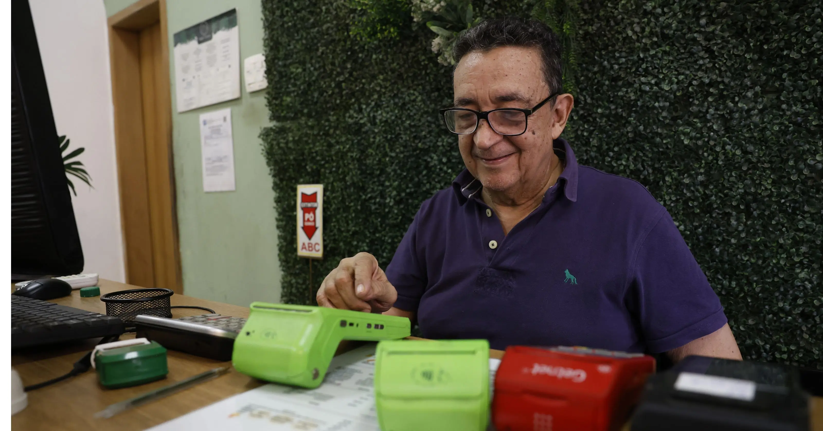 Brasil alcança melhores níveis de renda, pobreza e desigualdade em 30 anos<div class="iad-mobile-excerpt">O Brasil registrou, em 2024, os melhores resultados de renda, desigualdade e pobreza de toda a série histórica iniciada em 1995, segundo nota […]</div><div class="iad-cat-meta">  <a href="https://www.iadodinheiro.com.br/author/agencia-brasil/" class="iad-cat-link">    <span class="iad-cat-name">Agência Brasil</span>  </a>  <span class="iad-cat-sep"> | </span>  <span class="iad-cat-date">26.11.2025</span></div>