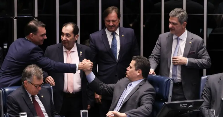 Sociedade civil pressiona Senado por rigor na análise do PL da Dosimetria