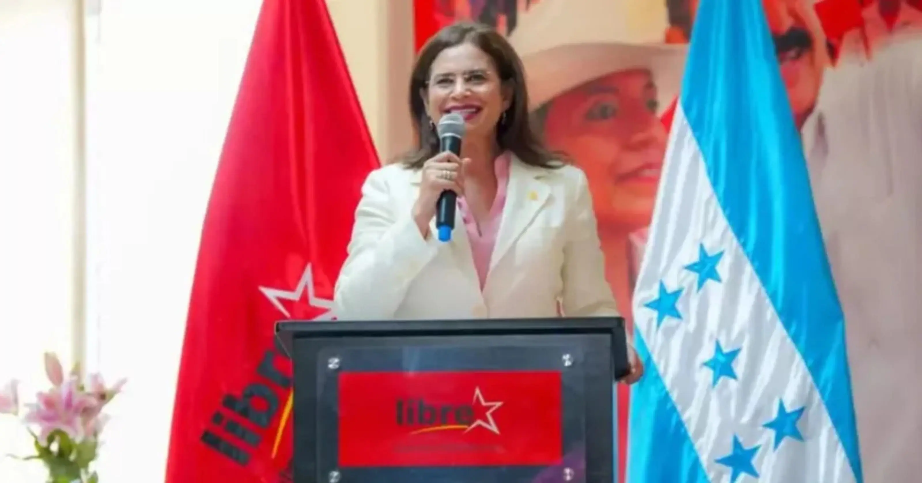 Rixi Moncada exige revisão das atas e denuncia interferência externa<div class="iad-mobile-excerpt">Tegucigalpa (Honduras) — A candidata presidencial do Partido Libre, Rixi Moncada, pediu nesta terça-feira (2/12) a revisão imediata das atas eleitorais das […]</div><div class="iad-cat-meta">  <a href="https://www.iadodinheiro.com.br/author/ia-dinheiro/" class="iad-cat-link">    <span class="iad-cat-name">Redação IA Dinheiro</span>  </a>  <span class="iad-cat-sep"> | </span>  <span class="iad-cat-date">02.12.2025</span></div>