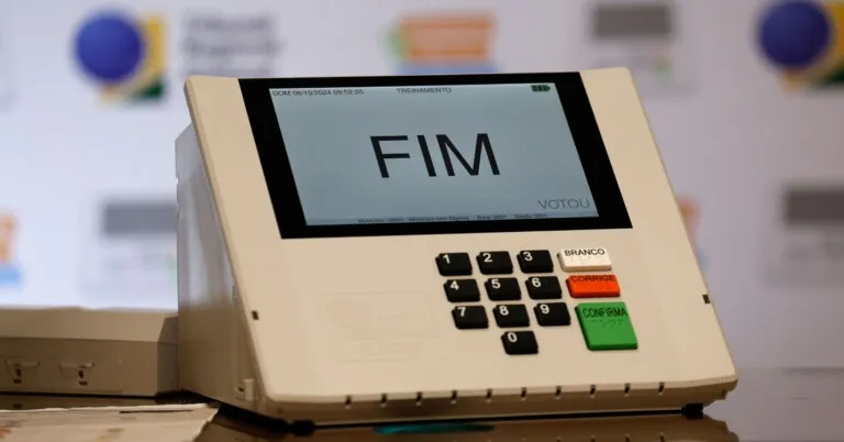 TSE confirma segurança total das urnas e desmonta discurso golpista