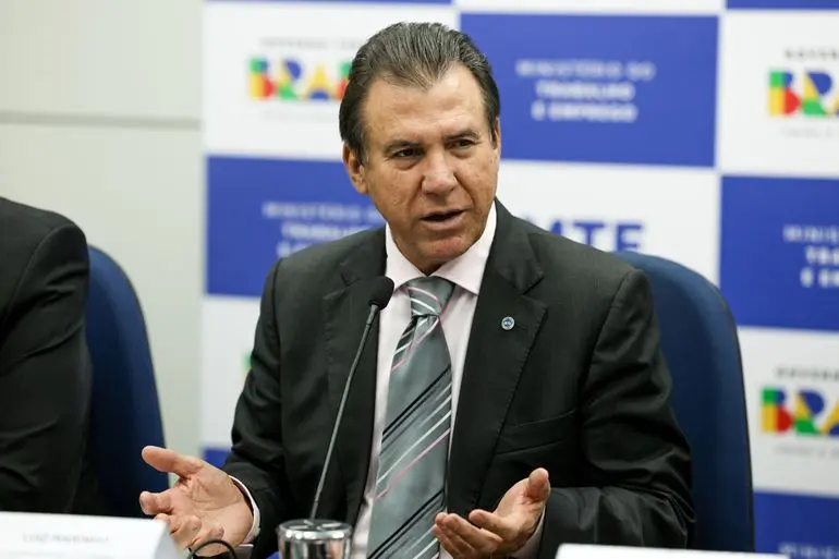 aviso prévio demissão sem justa causa