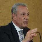 Mais de 930 mil famílias em MG perdem desconto na conta de luz por falha no cadastro — veja como regularizar