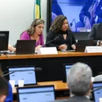 Lula pede calma a empresários sobre fim da escala 6×1