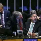 PEC das 40 horas é aprovada na Câmara; fim da escala 6×1