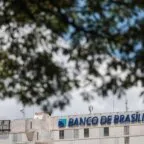 Crédito barato ou caro: saiba qual escolher antes de contratar