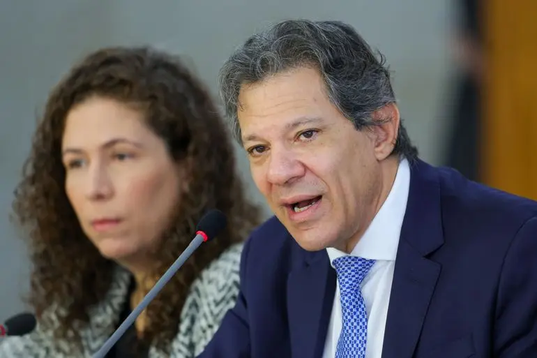 bloqueio orçamentário programas sociais
