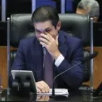 Pix vai ser TAXADO pelos EUA- Ex-diretor da OMC revela a verdade agora