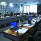 Aposentadoria por Invalidez ou Auxílio-Doença: Qual o INSS Vai Te Dar e Como Não Errar o Pedido