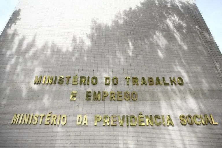 adicional de insalubridade 2026