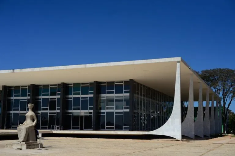 dívidas no orçamento pessoal